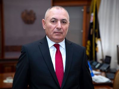 Դատախազը պահանջեց Ազգային հերոս Անդրանիկ Փիլոյանին զրկել կոչումներից, 8 տարի ժամկետով ազատազրկել