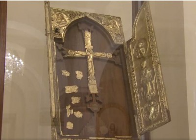 Մյուռոնօրհնության արարողությանը դուրս կբերվեն Հայ առաքելական եկեղեցու բազմաթիվ սրբություններ (վիդեո)
