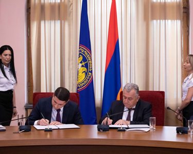 ՀՀ ՔԿ-ն համագործակցության հուշագրեր է ստորագրել հանրապետության 9 առաջատար գիտաուսումնական հաստատությունների հետ