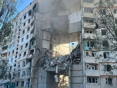 Российская авиабомба попала в многоквартирный дом в Харькове: Есть погибшие и раненые