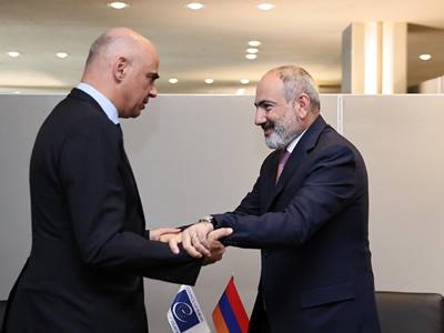 Премьер-министр Пашинян провел встречу с генеральным секретарем Совета Европы Аленом Берсе