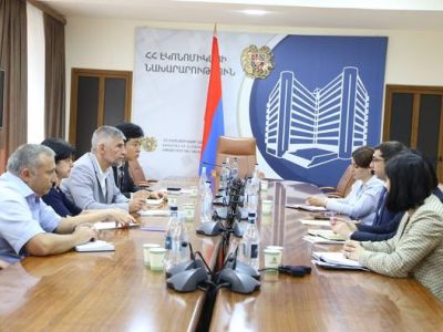 Замминистра экономики Армении предложил обсудить развитие предпринимательских способностей переселенцев