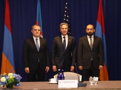 Мирзоян, Блинкен и Байрамов договорились приложить дополнительные усилия для заключения мирного договора