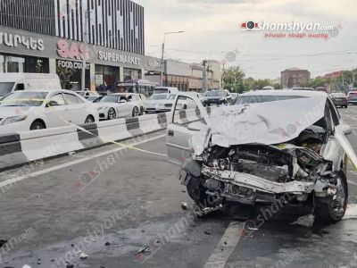 Крупное ДТП в Ереване: Есть пострадавший