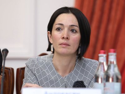 Դպրոցն այն չէ, ինչ քառասուն տարի առաջ, երեսուն տարի առաջ, քսան տարի առաջ էր. ԿԳՄՍ նախարարի ուղերձը՝ ուսուցչի օրվա առթիվ