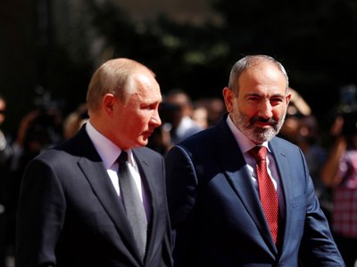 Пашинян поздравил Путина с 72-летием