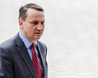 Poland FM urges compatriots to leave Iran immediately