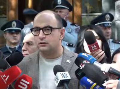 Оппозиционер: Когда в Армении к власти придут патриоты, Пашинян окажется в местах лишения свободы
