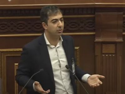 Փաստաբանը կասկածի տակ է դրել ՀՀ անկախության հռչակագրի վերաբերյալ ՍԴ որոշման օրինականությունը