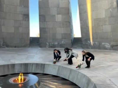 US International Development Finance Corporation delegation visits Armenian Genocide Memorial in Yerevan
