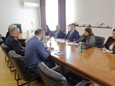 ՏԿԵ նախարարն ու ԵՄ դեսպանը քննարկել են ավիացիոն ոլորտին, «Խաղաղության խաչմերուկ»-ին վերաբերող հարցեր