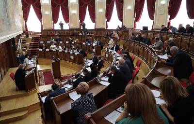«Հրապարակ». Գյումրիի ճակատագրին ուրիշներն էլ կարժանանան. իշխանությունը խլելու գործընթացը շարունակվելու է