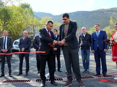 Շահագործման հանձնվեցին Գորիսի Թումանյան ու դեպի պատմական Հին Գորիս տանող ճանապարհները