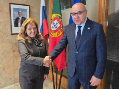 Գուրգեն Արսենյանը Պորտուգալիայի դեսպանին է ներկայացրել «Խաղաղության խաչմերուկ» նախագիծը