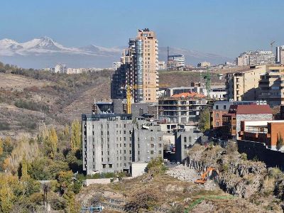 Демоян: В Разданском ущелье уничтожается природный памятник возрастом 300.000 лет