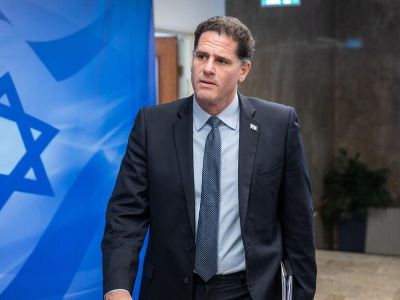 Axios: Trump meets with Israel minister for strategic planning