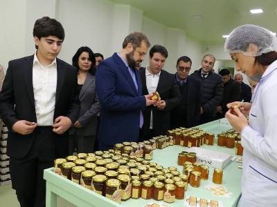 Руководство Минэкономики Армении посетило компанию «Егварди нектар»