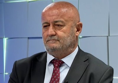 «Ժողովուրդ». Հովիկ Աղազարյանը անհարմար դրության մեջ է դրել Նիկոլ Փաշինյանին