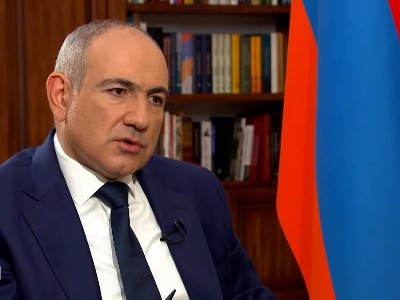 Пашинян: Ереван готов отказаться от исков против Баку в случае подписания мирного договора