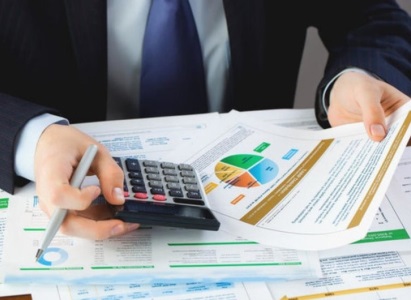 Վարկը հաստատե՞լ, թե՞ ոչ. Ո՞վ է որոշում