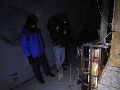 Թբիլիսիում ցուցարարներն այրել են Վրաստանի խորհրդարանի շենքի պատի էլեկտրալարերը