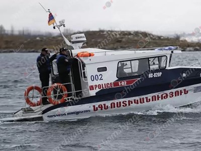 Գեղարքունիքի մարզի ջրային վաշտի պարեկները Փամբակում նկատել են 2 երիտասարդի, որոնց մոտ առկա են եղել հրացաններ