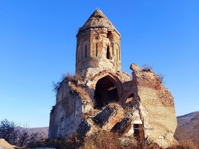 Շրջայց Սրվեղ վանական համալիր և Կիրանցի Սբ. Երրորդություն եկեղեցի հուշարձաններում