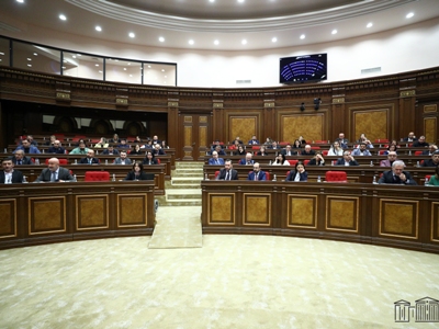 Парламент Армении утвердил обновленный проект госбюджета на 2025 год