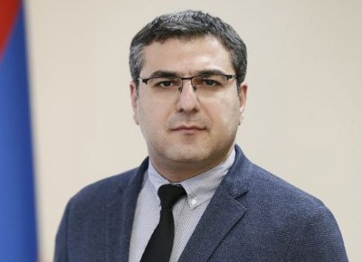 «Ժողովուրդ». 2 բնակարան, 1 հողամաս, տրանսպորտային միջոց. ՆԳ նախարարի տեղակալ Արմեն Մկրտչյանի հայտարարագրի հետքերով