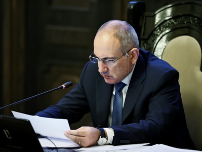 Փաշինյանը պաշտոններից ազատել է Պրոբացիայի ծառայության պետի եւ Գլխավոր հարկադիր կատարողի ժամանակավոր պաշտոնակատարներին