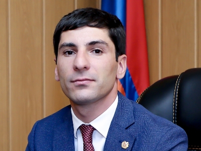 Գարիկ Սարգսյանը՝ մորեղբոր շահած տենդերների մասին