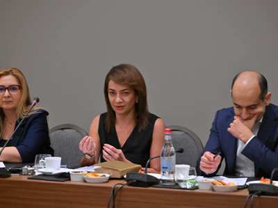 Супруга Пашиняна: Объявим 2025-ый годом образования