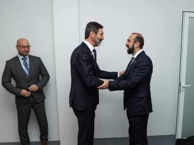 ՀՀ-ԵՄ նոր օրակարգի շուրջ ակտիվ դինամիկա կա. Միրզոյանը և Յուրայ Բլանարը քննարկել են ԵՄ ընդլայնման գործընթացը