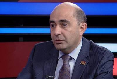 «Հրապարակ». Մարուքյանը հետ է պտտում անիվը