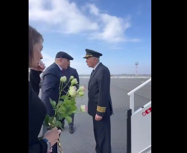 Никол Пашинян и Анна Акопян отбыли в Париж на открытие Собора Парижской Богоматери