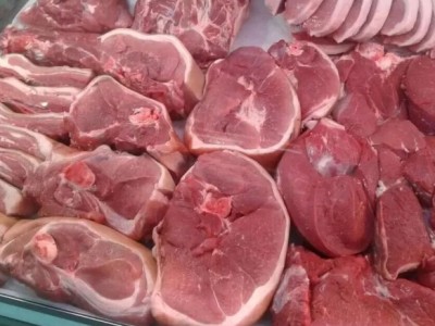 ИОБПП Армении: С рынка в центре Еревана изъято около 1 т. мяса - оно подлежит уничтожению