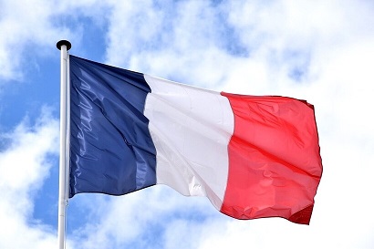 Франция направит в Сирию группу дипломатов