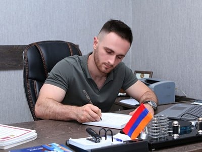 Արցախցի բուժքույրը Մոսկվայից Երևան ժամանելիս ձերբակալվել է Զվարթնոց օդանավակայանում
