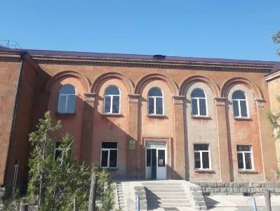 СМИ: Советник губернатора Арагацотнской области подвергнут приводу по подозрению в хранении наркотиков