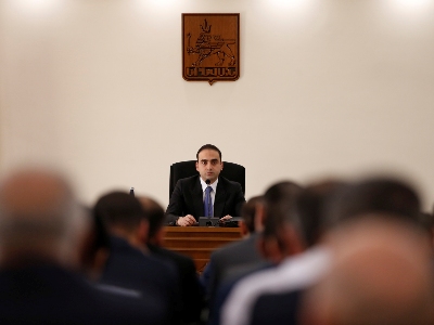 Մեր լռությունը ընդդիմադիրների ջրաղացին ջուր է լցնում, մեր արածների մասին ավելի շատ պետք է խոսենք. Ավինյան