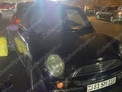 Սարի թաղի ճանապարհին բախվել են Mini Cooper-ն ու մոպեդը. բժիշկներն արձանագրել են հիվանդանոց տեղափոխված մոպեդավարի մահը