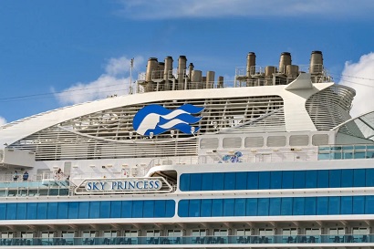 Cruise ship passenger dies after attempting to jump overboard