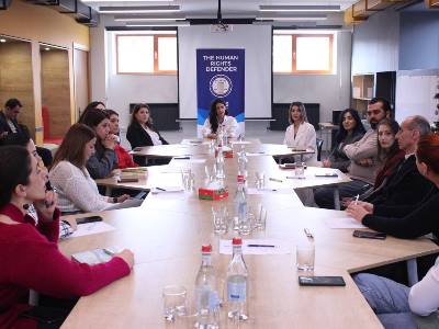 ՄԻՊ-ը Գյումրիում հկ-ների ներկայացուցիչների հետ քննարկել է մարզում մարդու իրավունքների ոլորտի խնդիրները