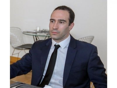 Բաքվում սկսվել է լրտեսության մեջ մեղադրվող Ֆրանսիայի քաղաքացու դատավարությունը