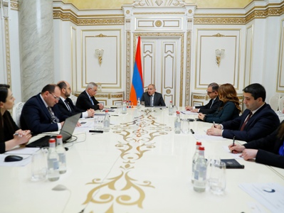Под председательством Пашиняна обсудили ход реформ в сфере общественного управления