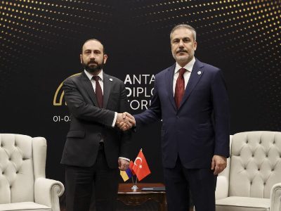 Armenia’s Mirzoyan reveals details of New Year's phone conversation with Turkey FM