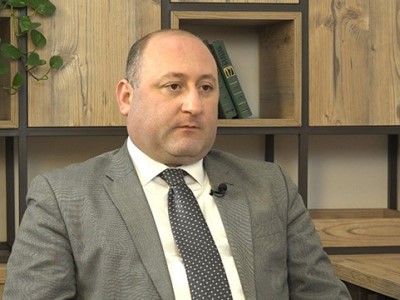 Эксперт: Не надо обманывать народ и тем более подставлять американских партнеров