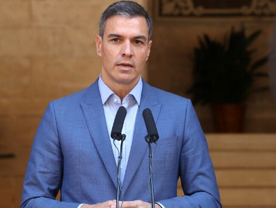 Премьер-министр Испании обвинил Илона Маска в разжигании ненависти и предупредил о возвращении фашизма
