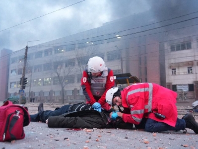 В результате вчерашнего удара по Запорожью ранения получили 113 человек — глава ОВА