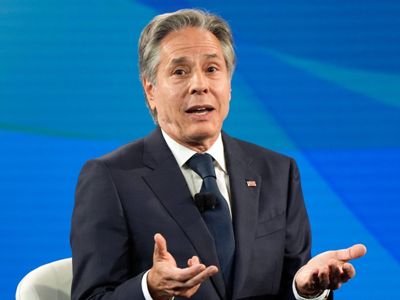 Блинкен: США работают над предотвращением конфликта Турции с курдами в Сирии